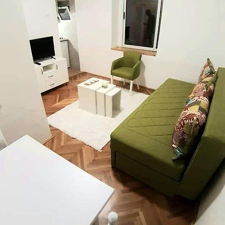 Small&Cozy Apartment Podgorica Luaran gambar
